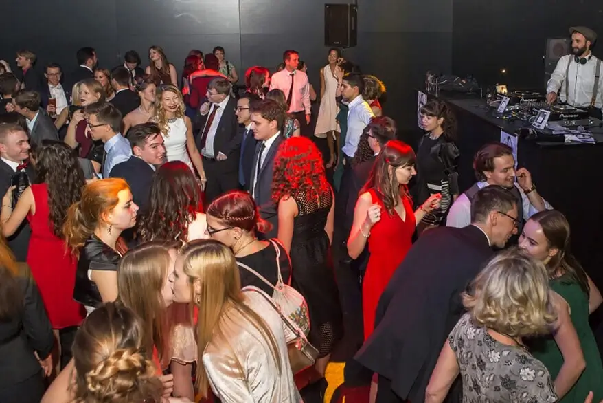 Louie Prima als Event-DJ bei einer Firmenveranstaltung
